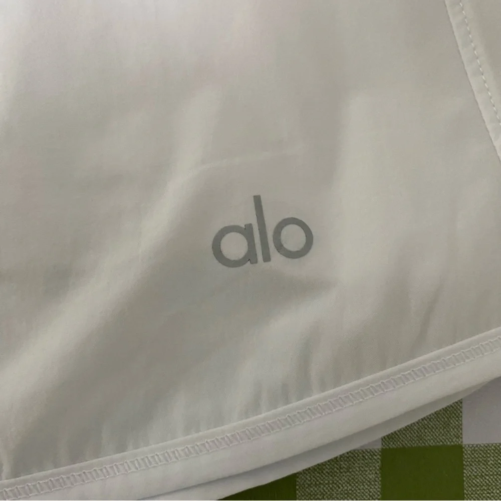 ALO Yoga Black and White Skirt